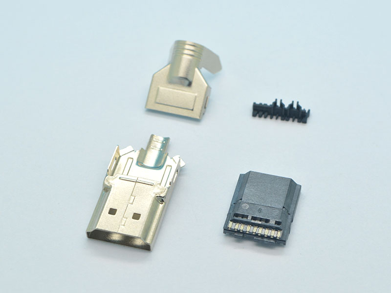 HDMI  Category 3 Connectors公头焊线式 带铆爪马口铁款